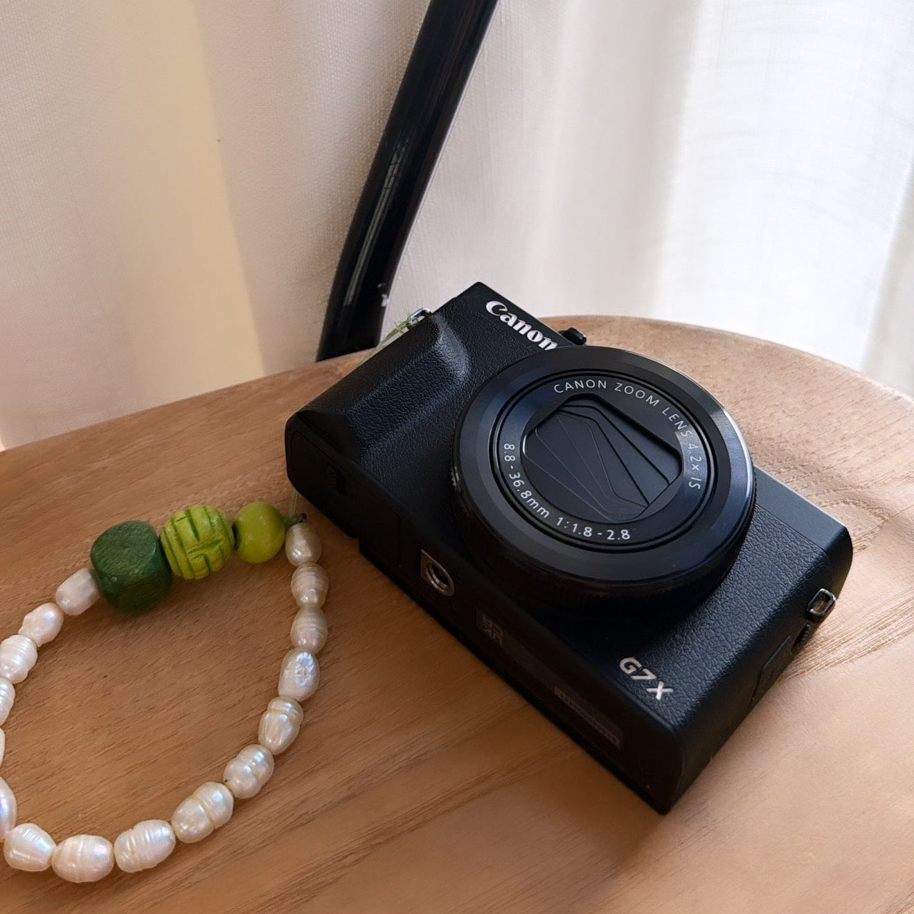 Allure charm Camera Wrist Strap - Genuine Freshwater Pearl